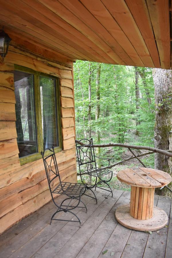 La Cabane Aux Ecureuils Philippeville Eksteriør bilde